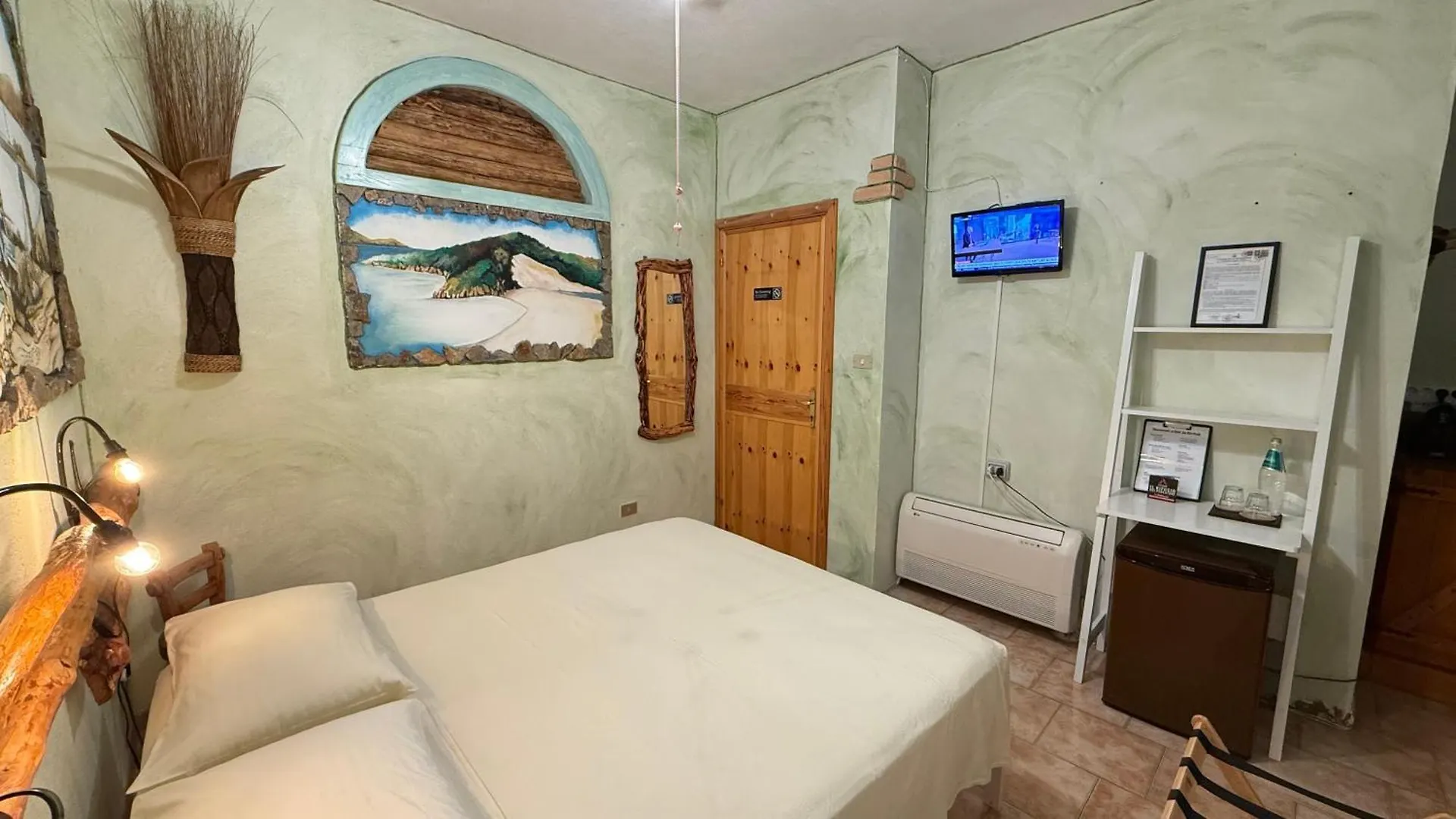 B&B Sa Bèrtula La Maddalena  0*, La Maddalena (Sassari) Italia