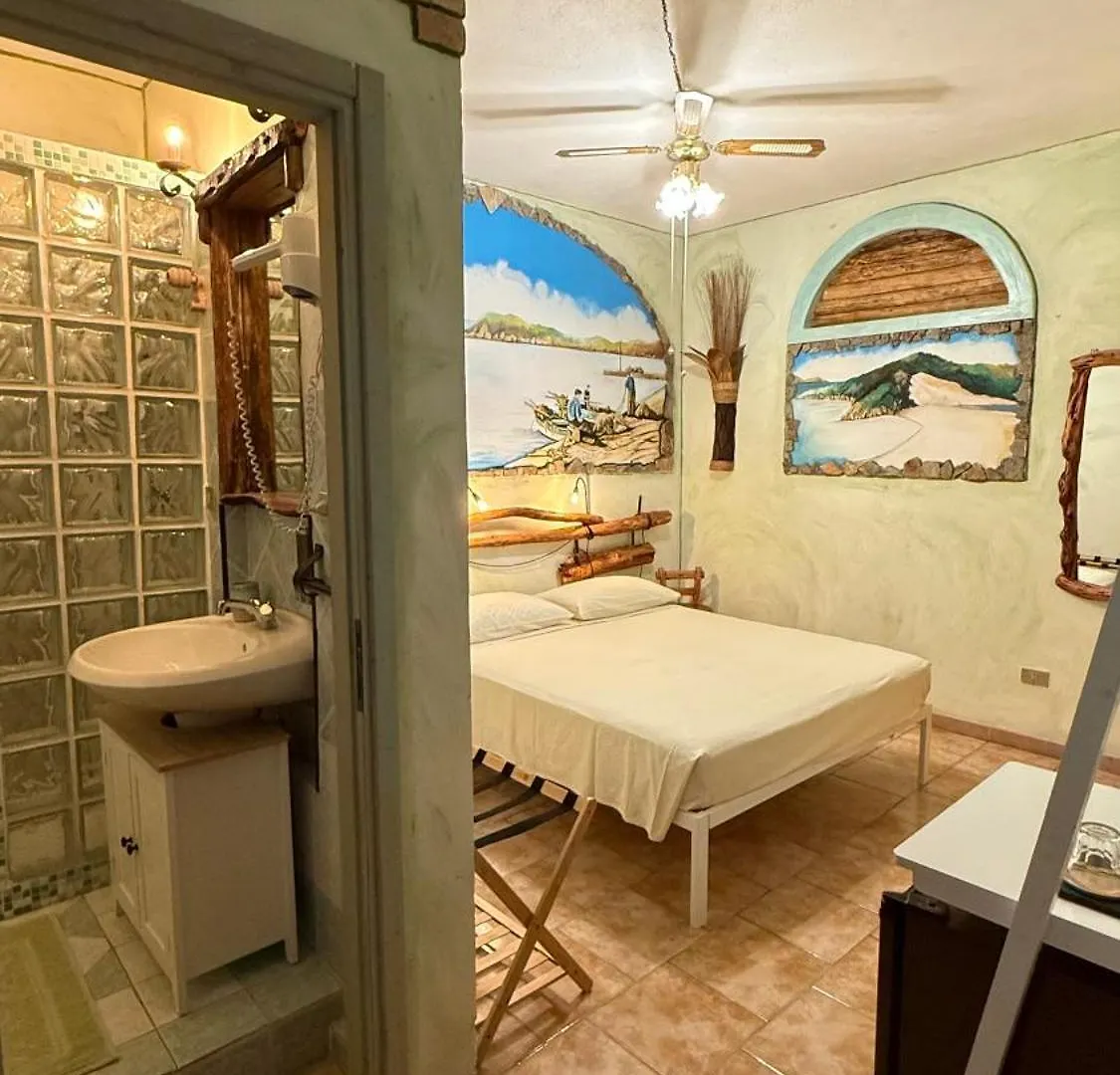 B&B Sa Bèrtula La Maddalena  0*, La Maddalena (Sassari)