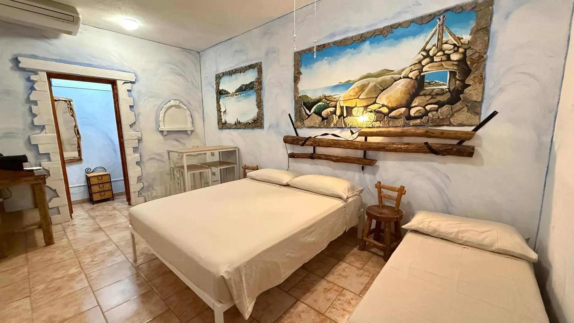 Bed & Breakfast B&B Sa Bèrtula La Maddalena  Italia