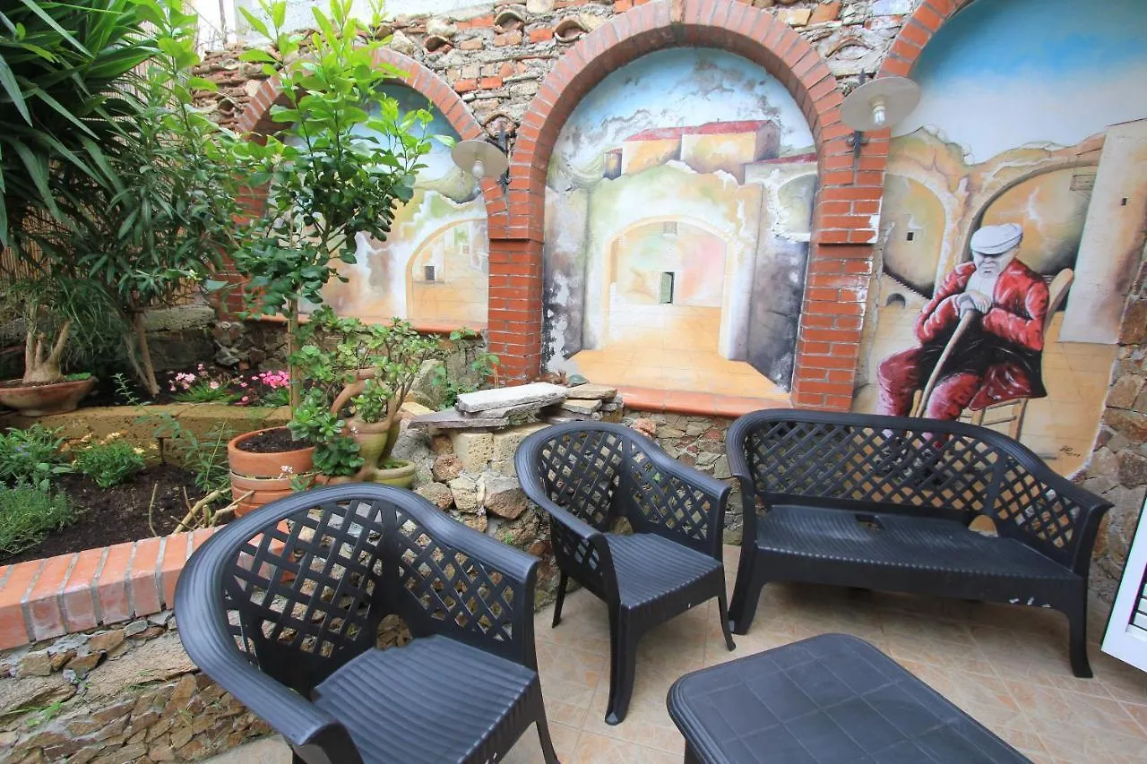 B&B Sa Bertula La Maddalena  Oda ve Kahvaltı La Maddalena (Sassari)